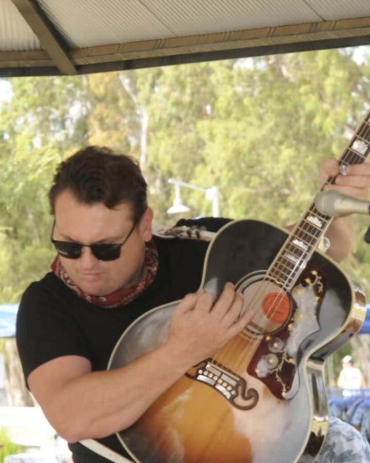 Featured image for “Free Christmas Country Music Night with Jefferson Smith at The Highland”