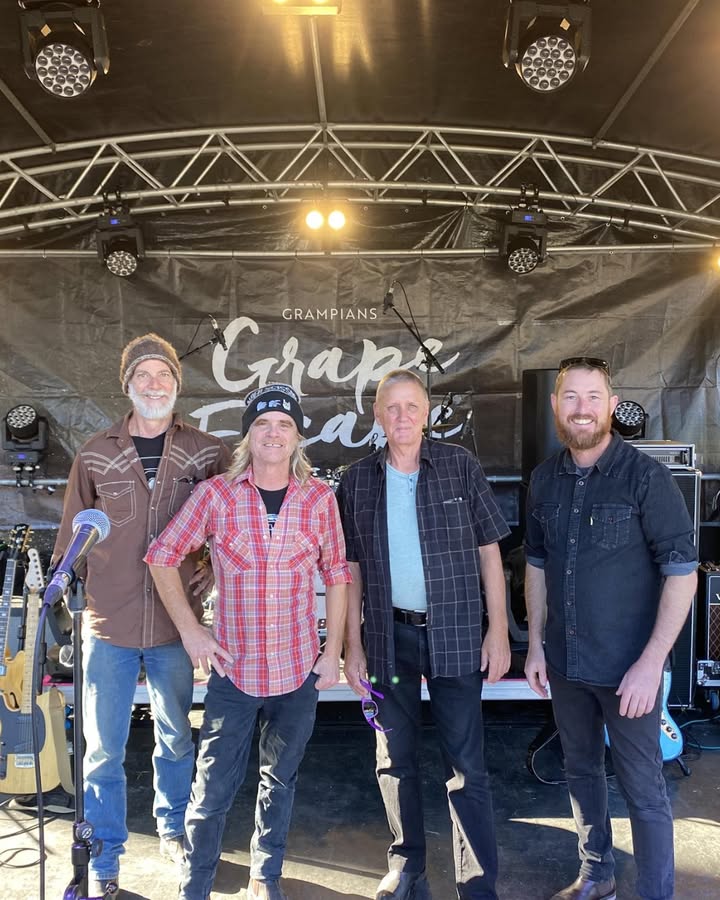 Featured image for “Doo Dads Live at Maryborough Highland Society”